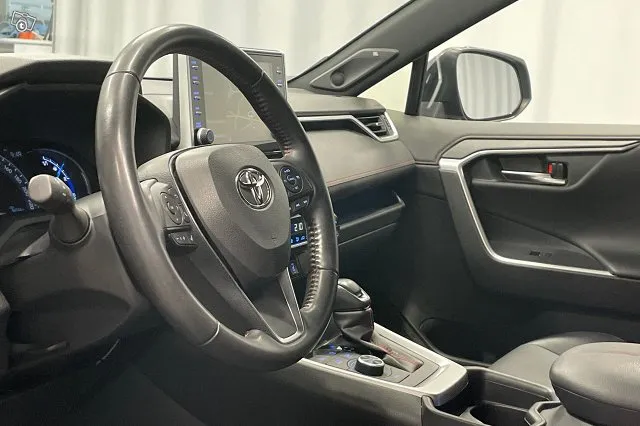 Toyota RAV4 Hybrid 2,5 AWD-i Style *ACC-i / JBL / Vetokoukku Image 6